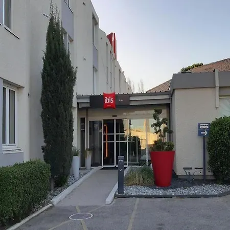Ibis 3* Αρλ